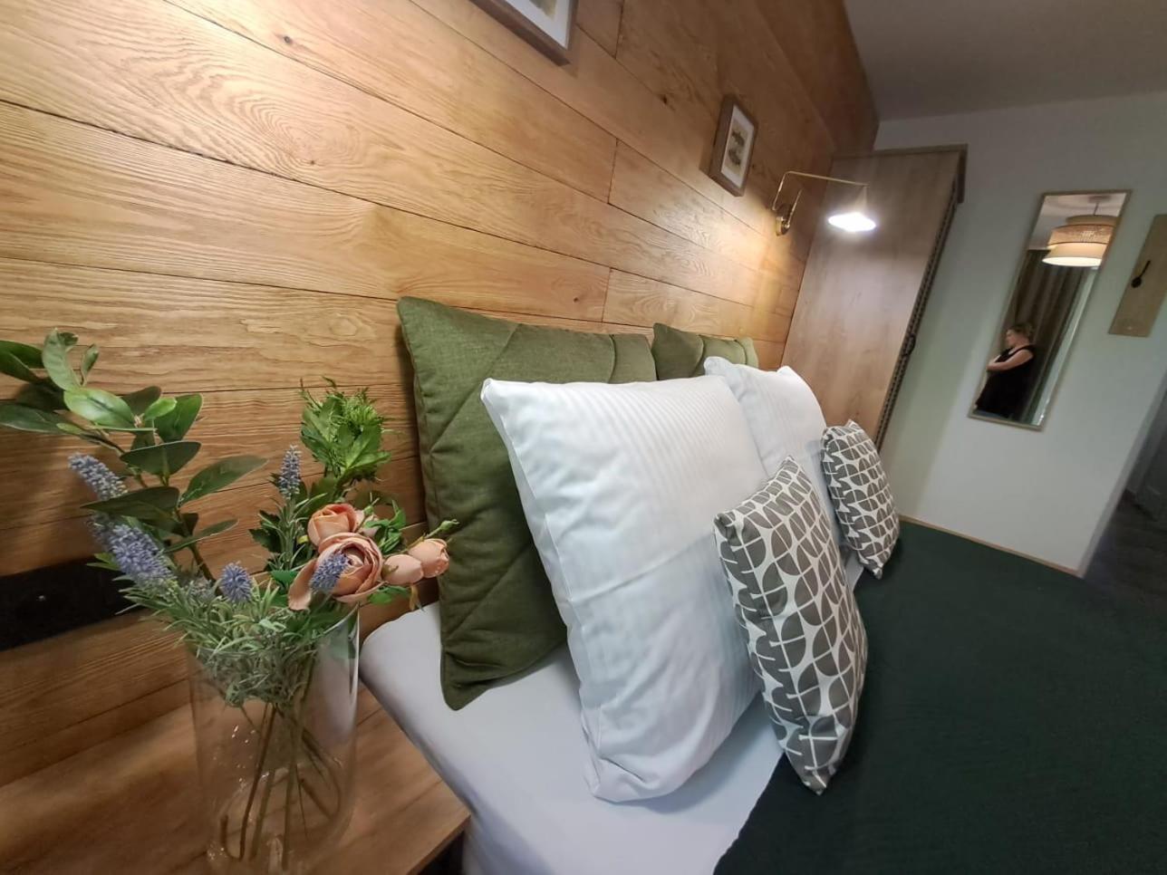 Dk Apartamenty Hotelove Giżycko Exterior foto